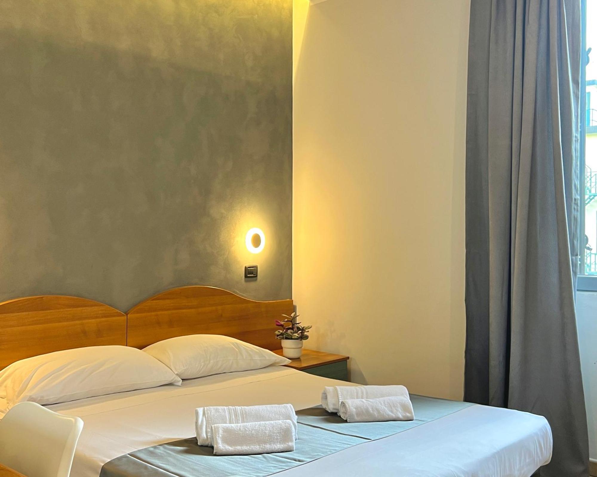 מילאנו Hotel Sara מראה חיצוני תמונה